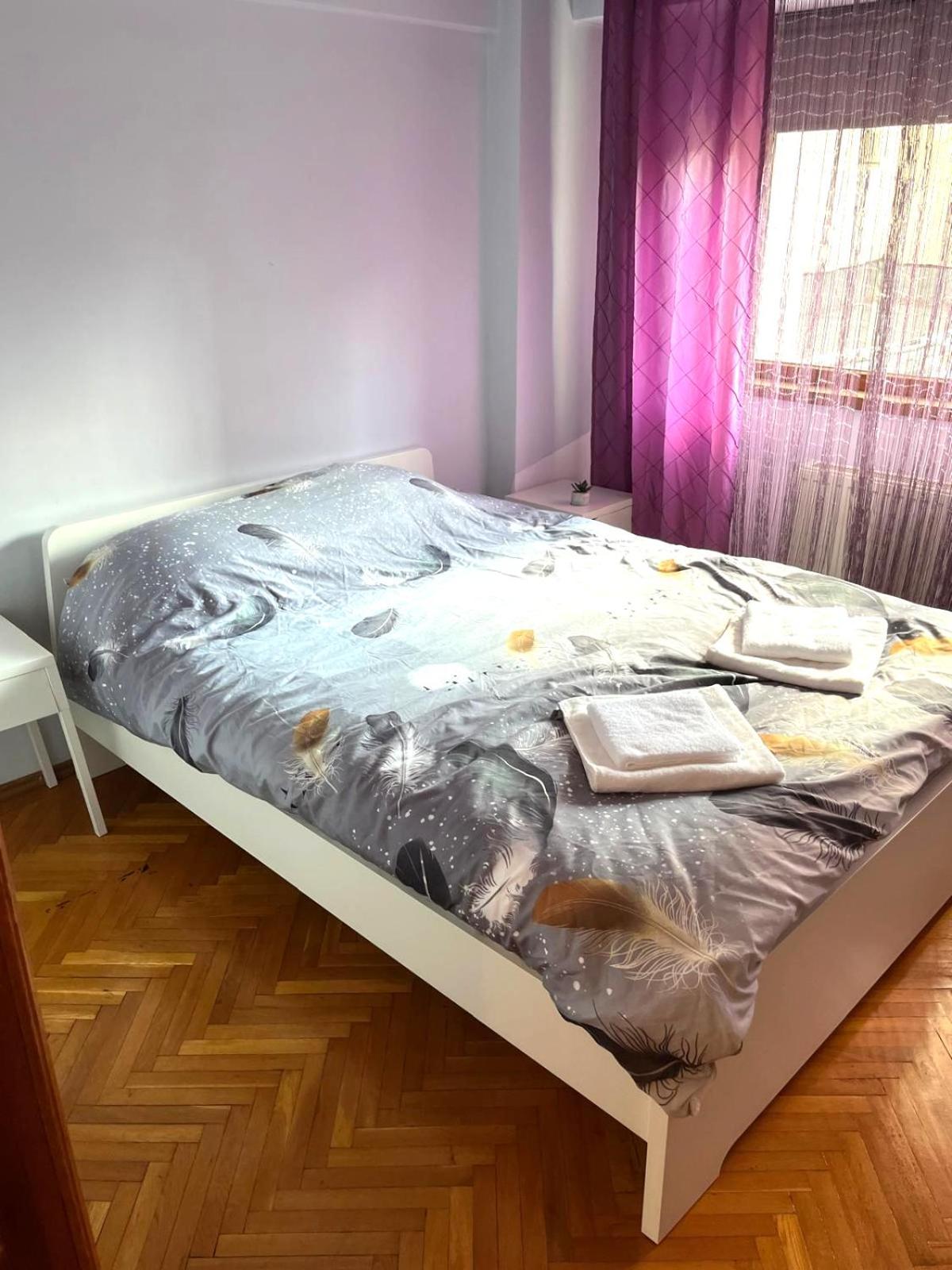 Romana 100 Sqm Deluxe Apartament Bucharest Exterior photo